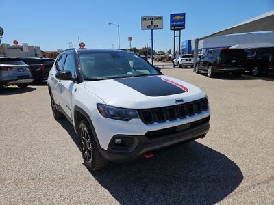 2025 Jeep Compass Trailhawk