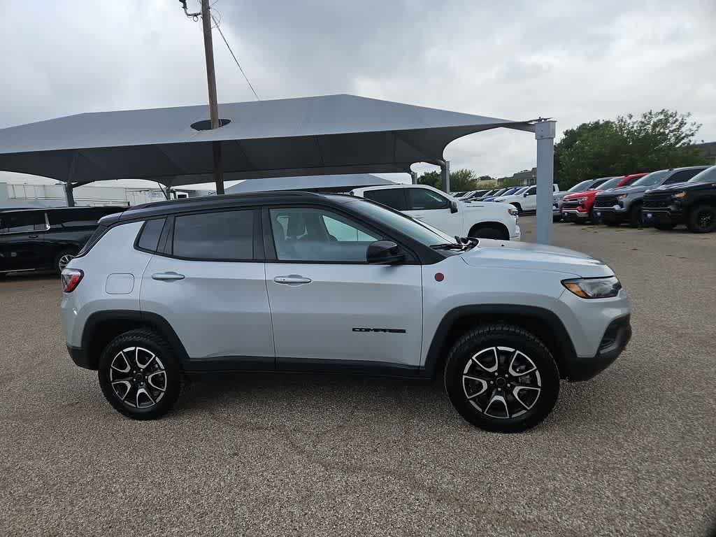 2025 Jeep Compass Trailhawk