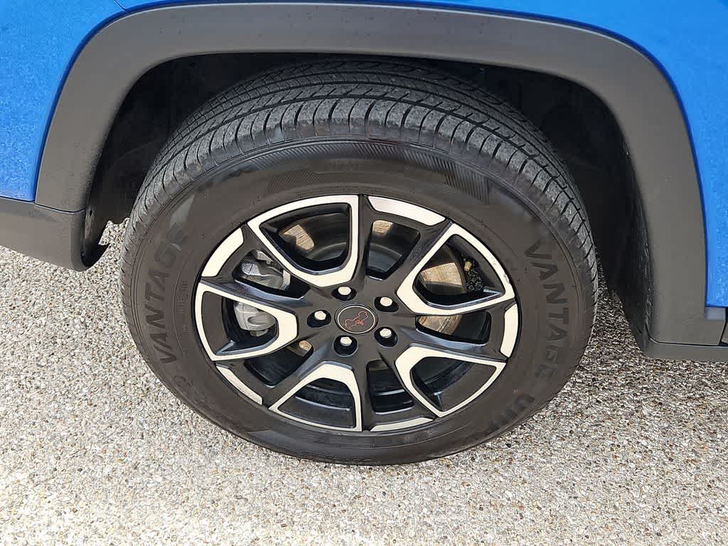 2025 Jeep Compass Trailhawk