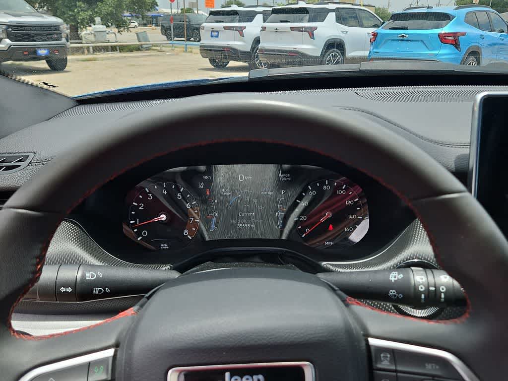 2025 Jeep Compass Trailhawk