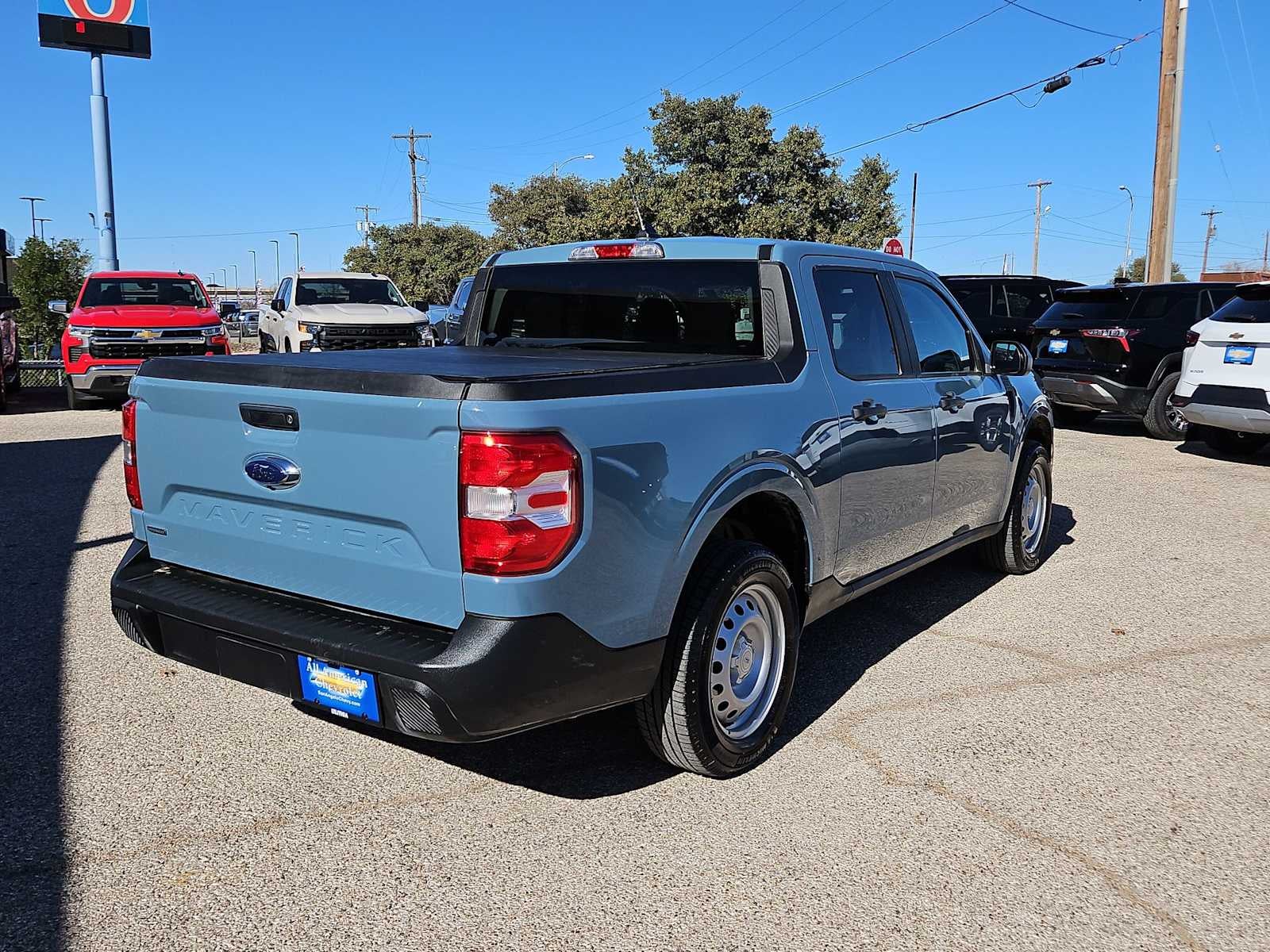 2023 Ford Maverick XL