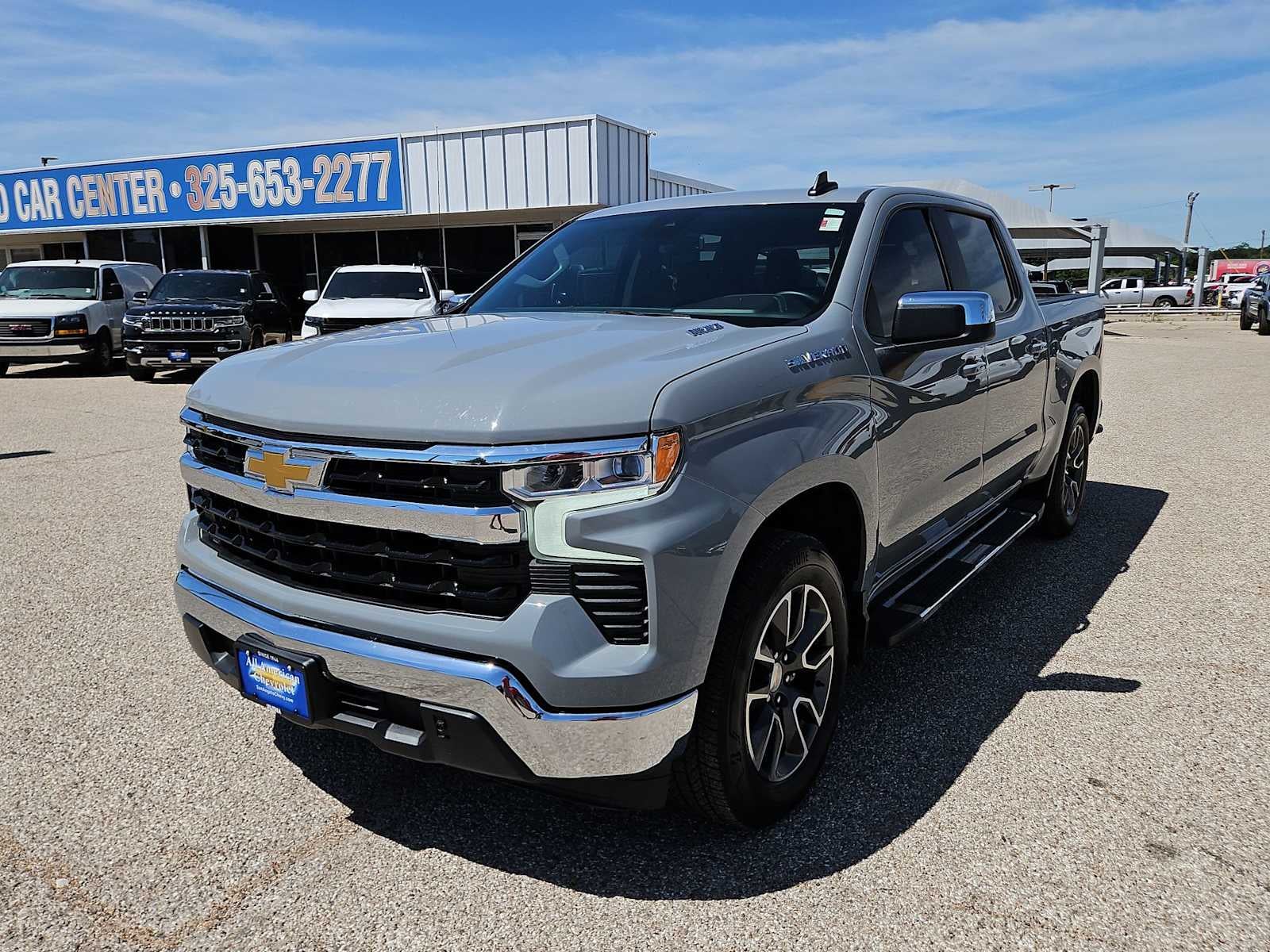 2024 Chevrolet Silverado 1500 LT