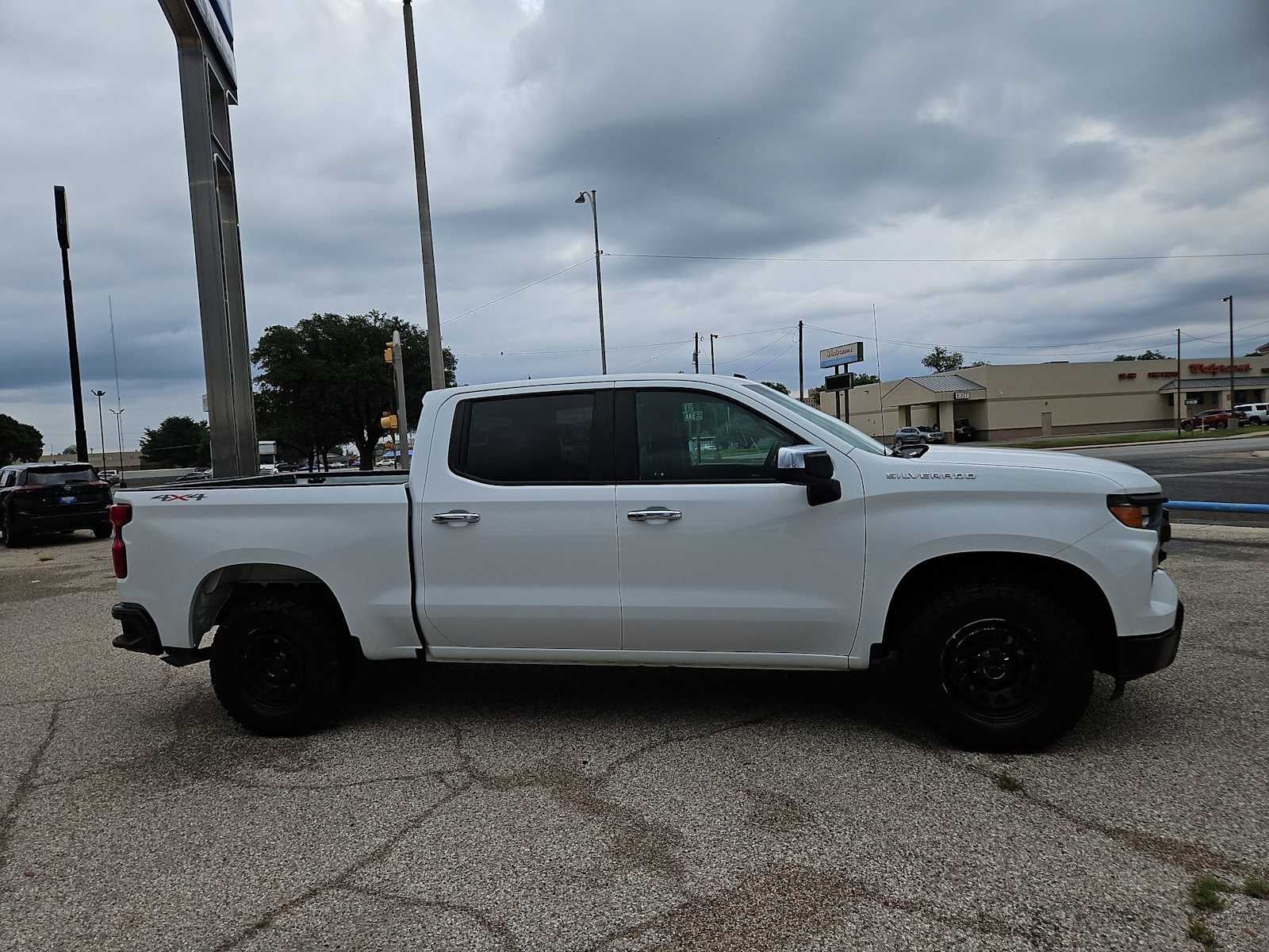 2023 Chevrolet Silverado 1500 WT