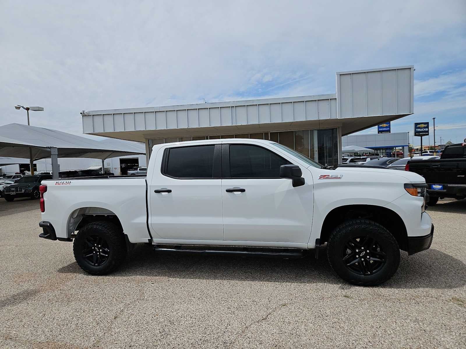 2024 Chevrolet Silverado 1500 Custom Trail Boss