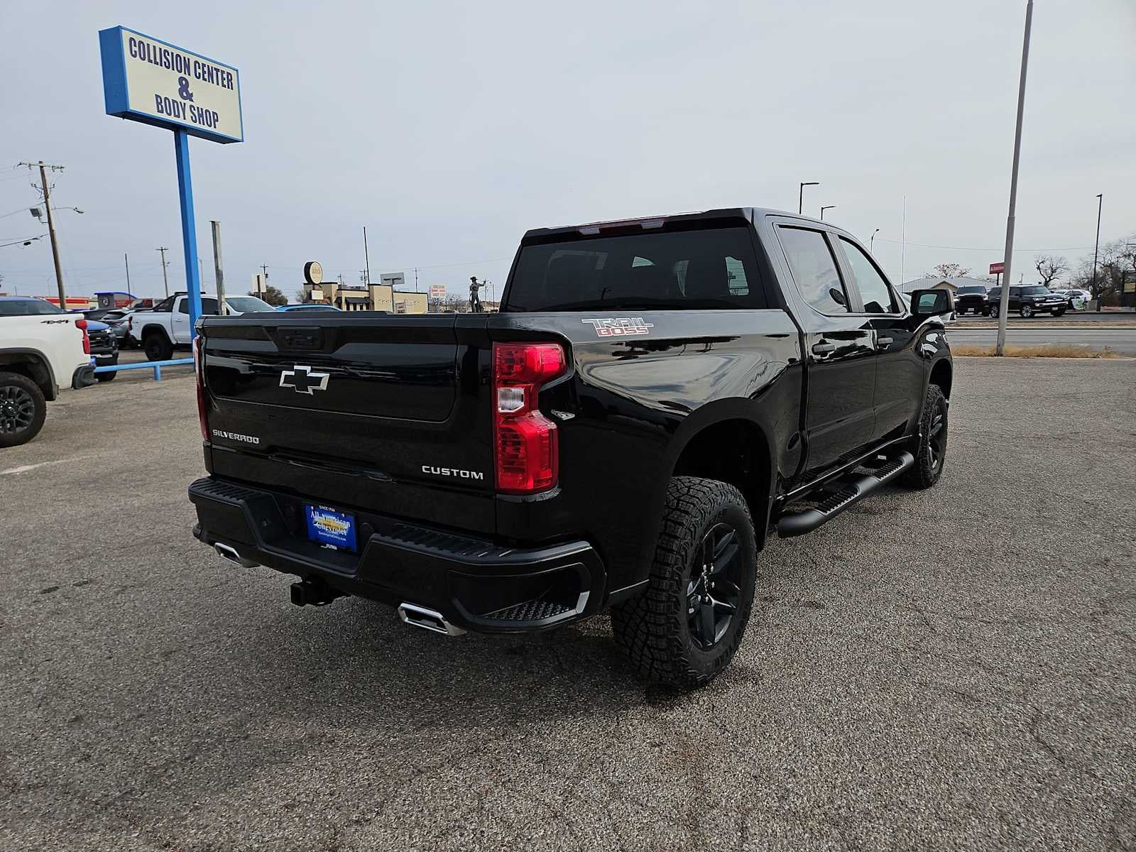 2026 Chevrolet Silverado 1500 Custom Trail Boss