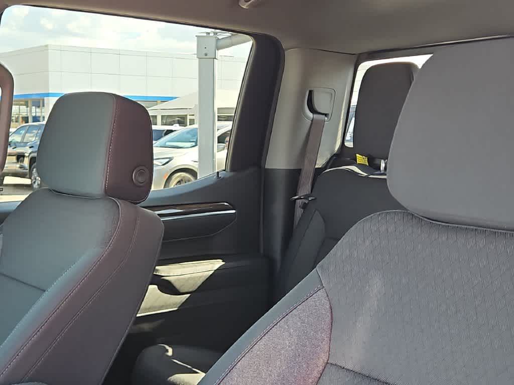 2026 Chevrolet Silverado 1500 LT - Photo 15