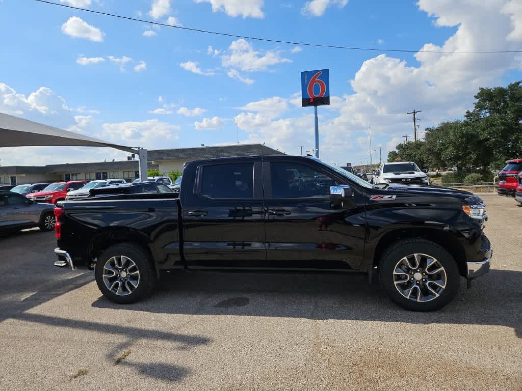2026 Chevrolet Silverado 1500 LT - Photo 9