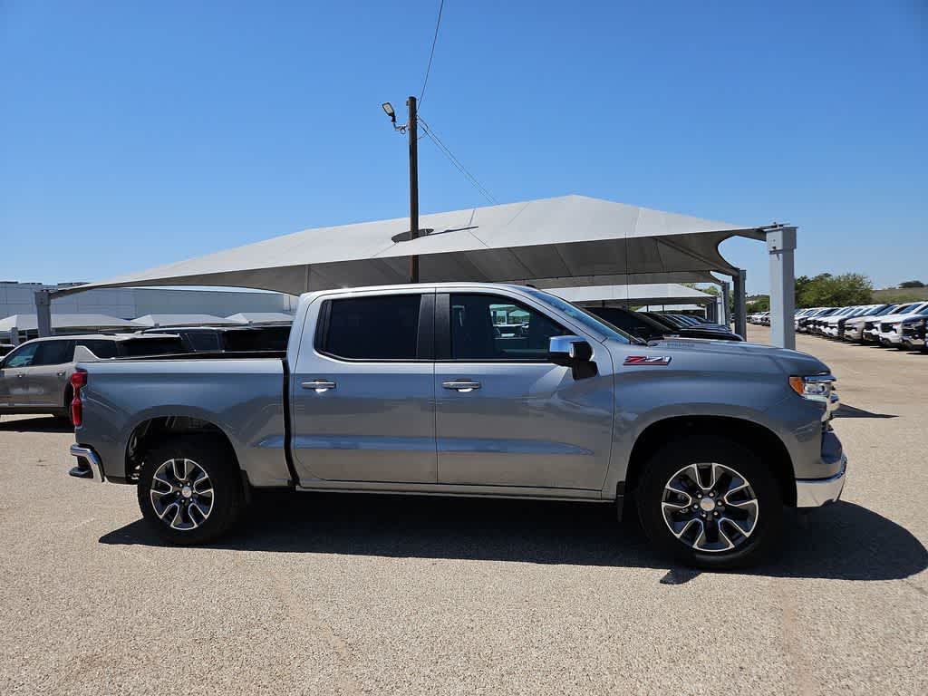 2026 Chevrolet Silverado 1500 LT - Photo 9