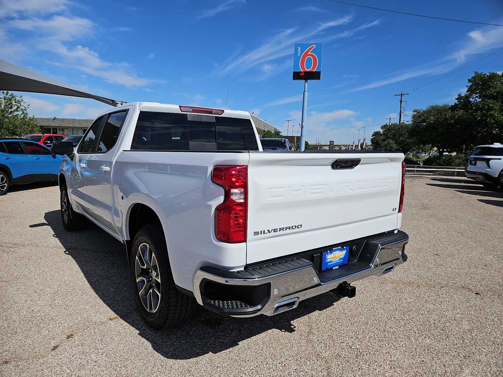 2026 Chevrolet Silverado 1500 LT - Photo 6