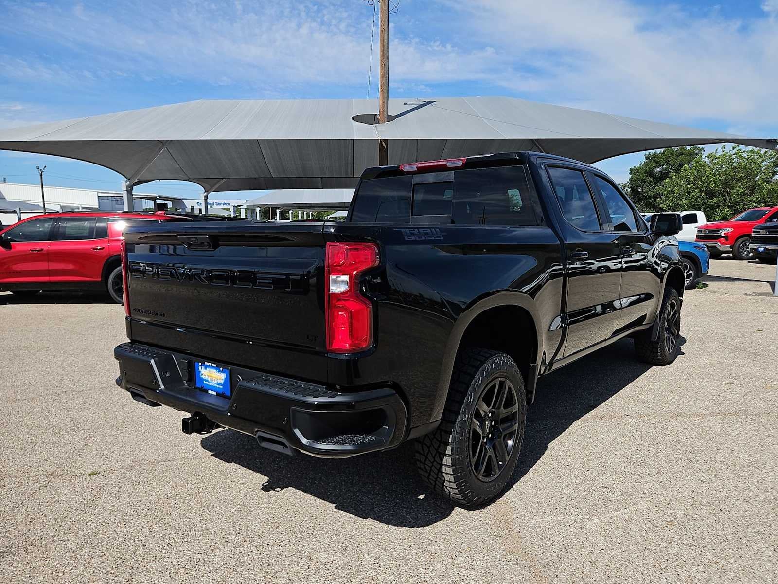 2026 Chevrolet Silverado 1500 LT Trail Boss - Photo 8