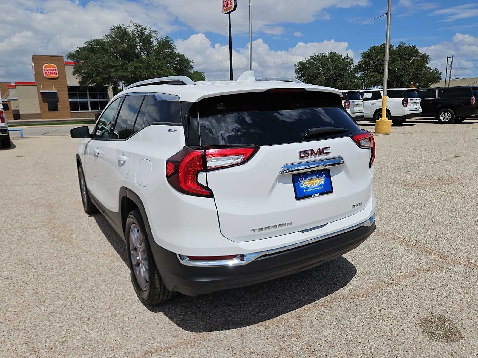 2024 GMC Terrain SLT