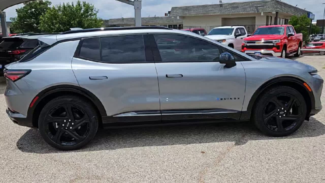 2025 Chevrolet Equinox EV RS