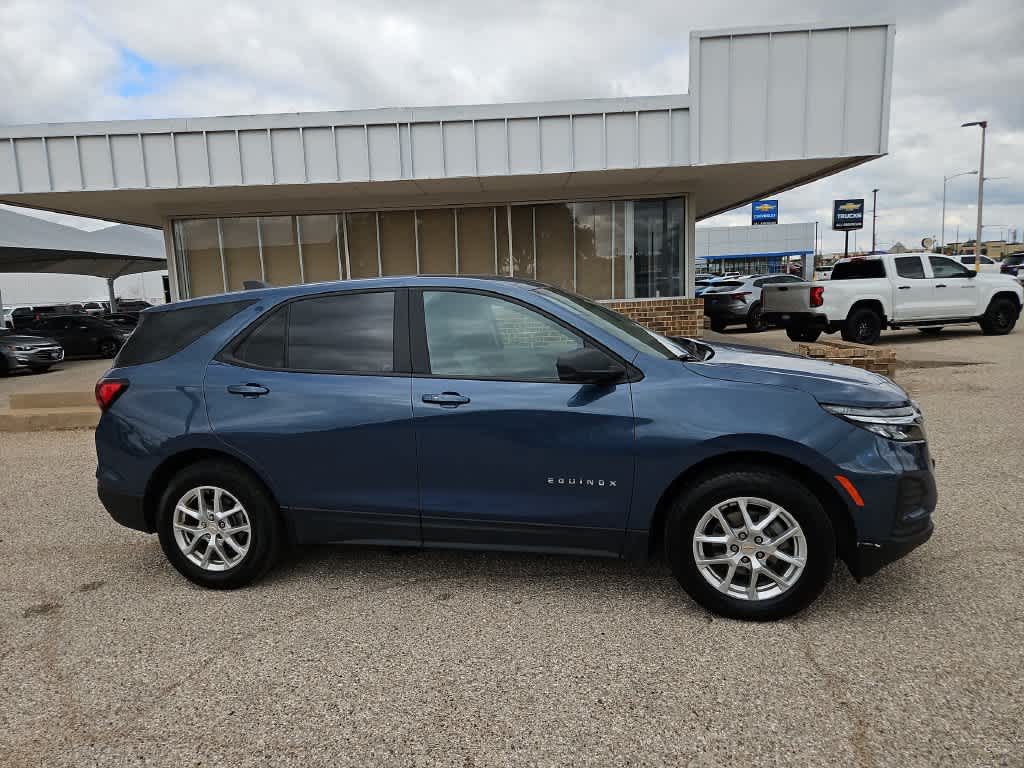 2024 Chevrolet Equinox LS