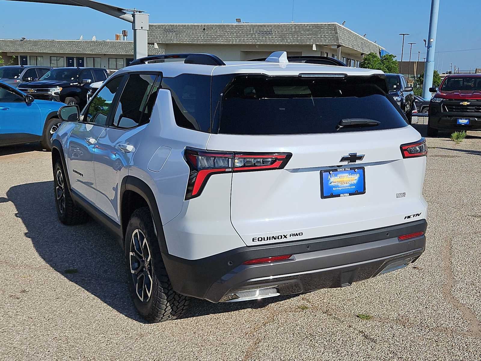 2026 Chevrolet Equinox ACTIV - Photo 6