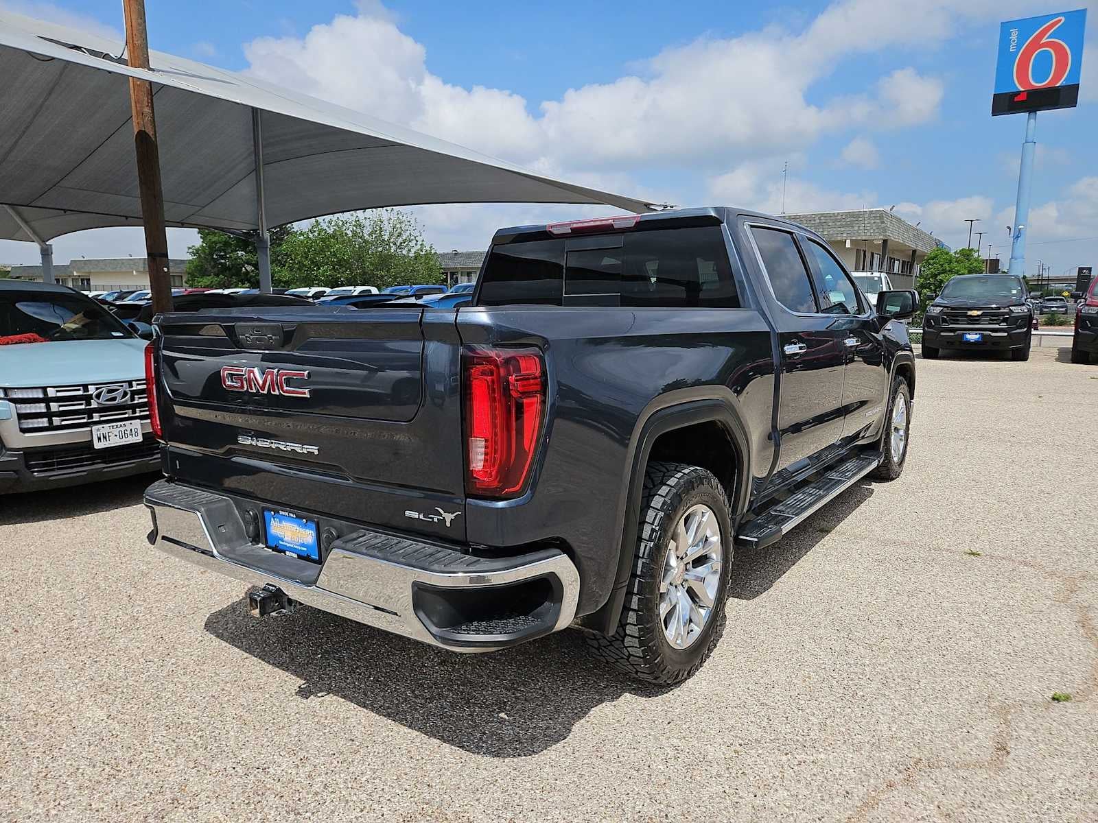 2019 GMC Sierra 1500 SLT