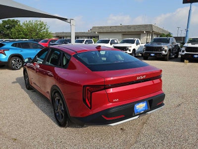 2025 Kia K4 LXS