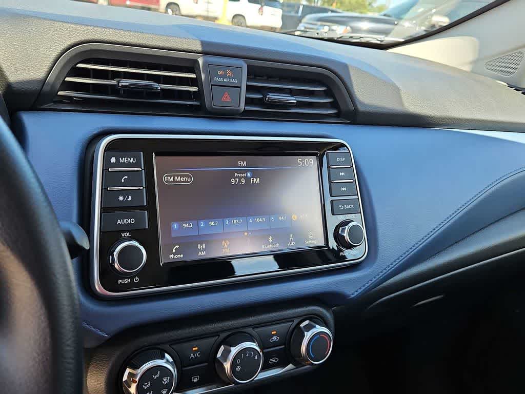 2025 Nissan Versa SV