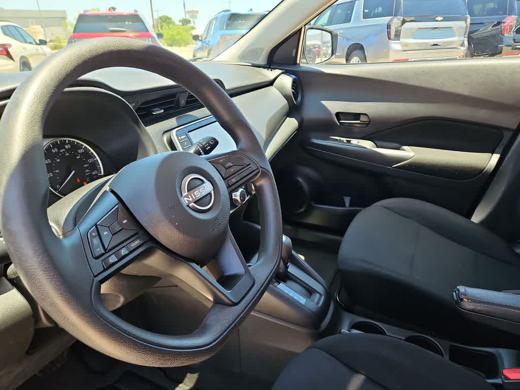 2023 Nissan Kicks S