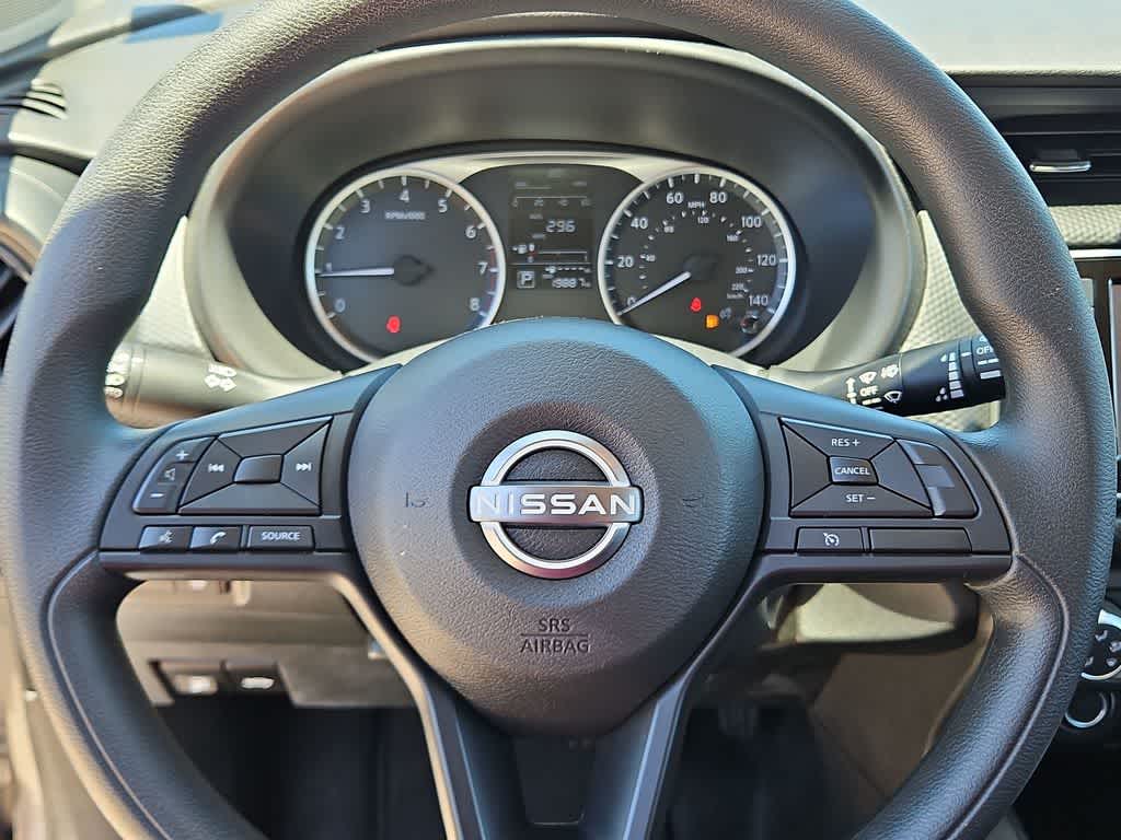 2023 Nissan Kicks S