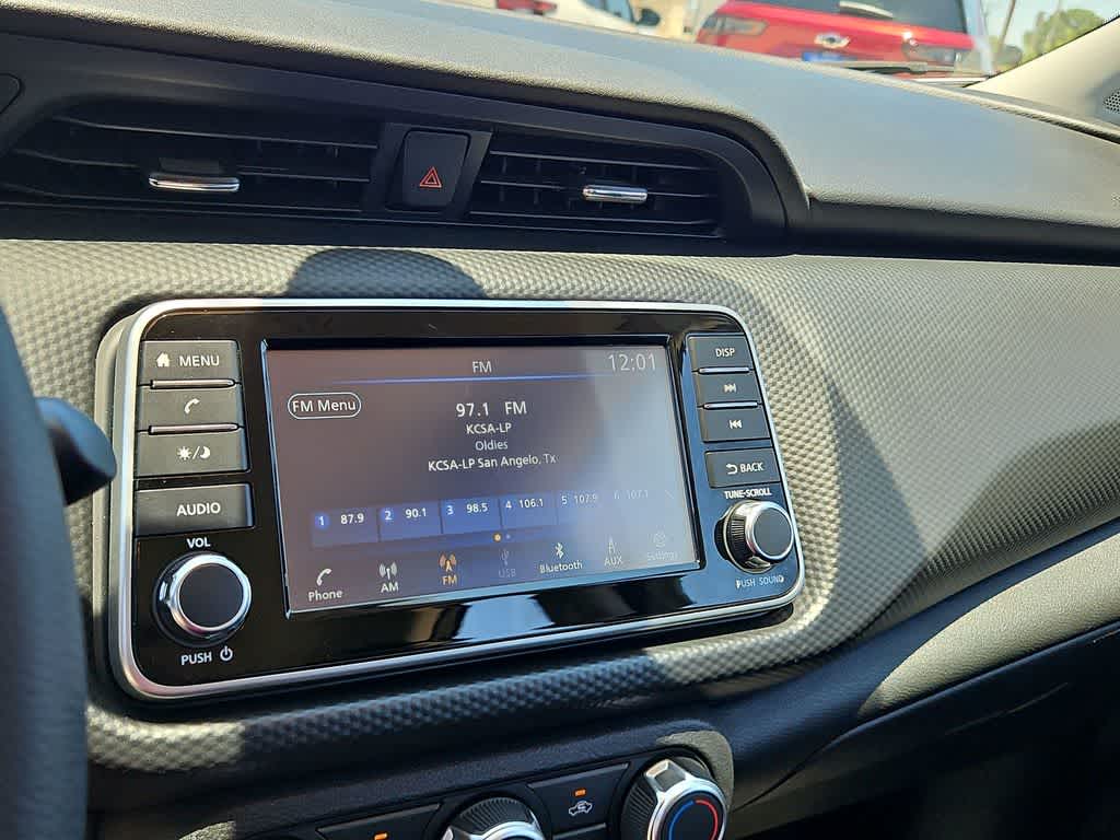 2023 Nissan Kicks S