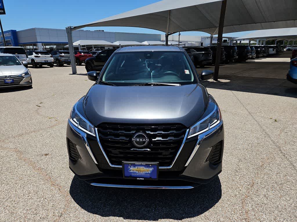 2023 Nissan Kicks S