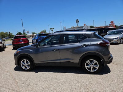 2023 Nissan Kicks S