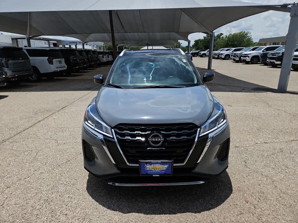 2023 Nissan Kicks SV