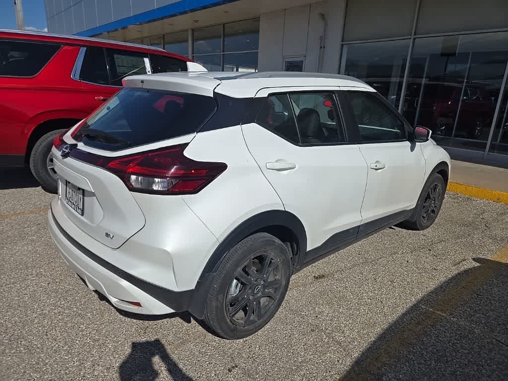 2024 Nissan Kicks SV