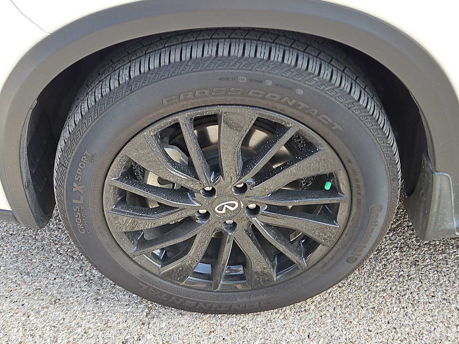 2023 INFINITI QX50 LUXE