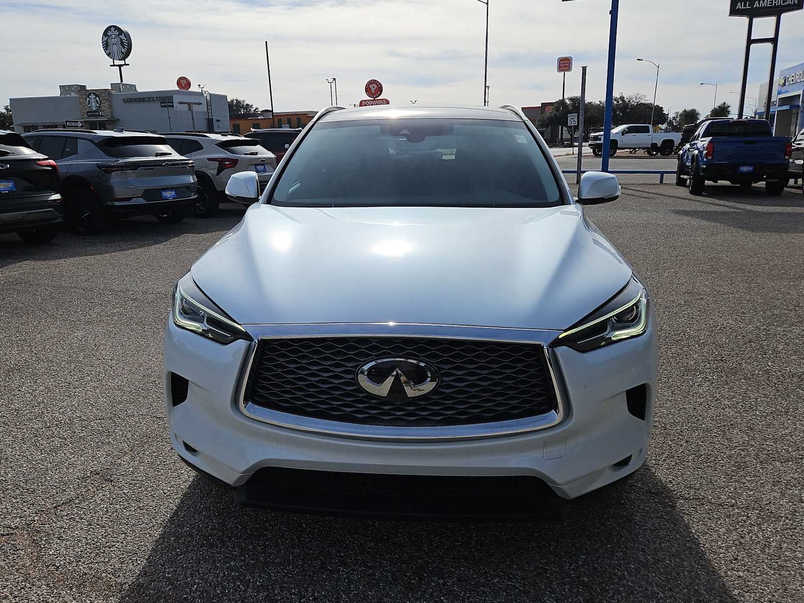 2023 INFINITI QX50 LUXE