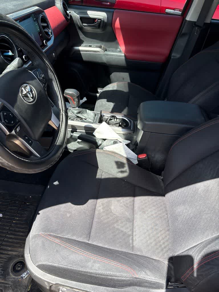 2022 Toyota Tacoma 2WD SR5