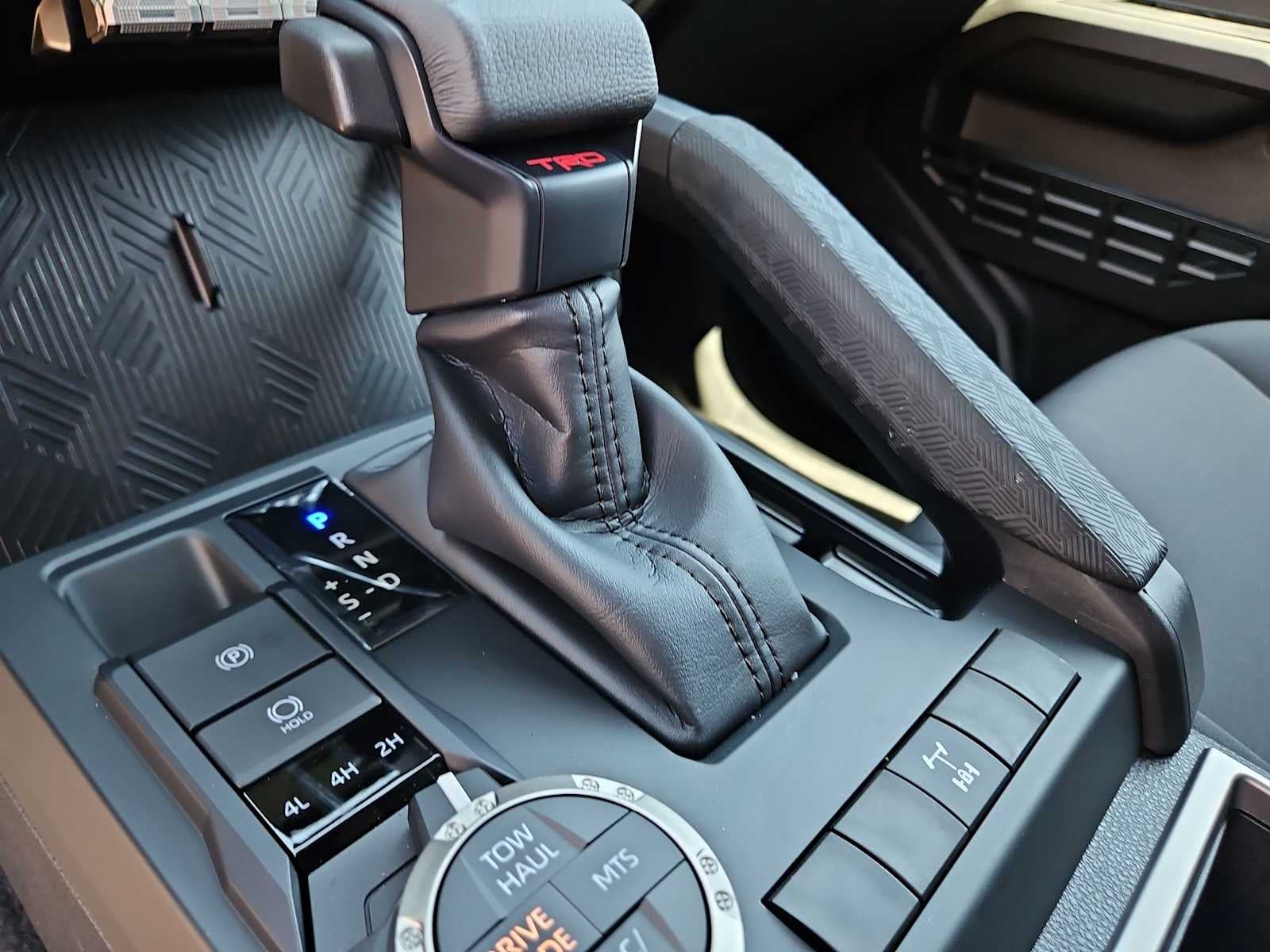 2026 Toyota Tacoma 4WD SR5