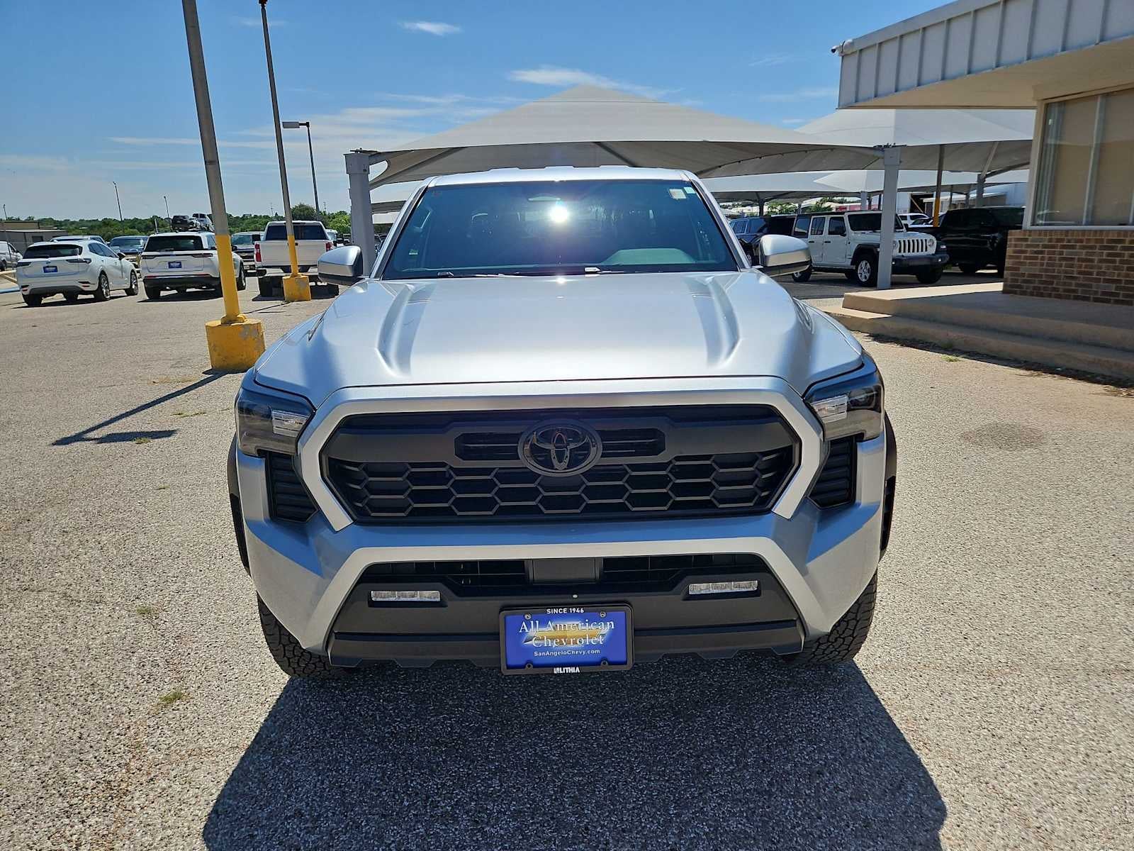 2026 Toyota Tacoma 4WD SR5