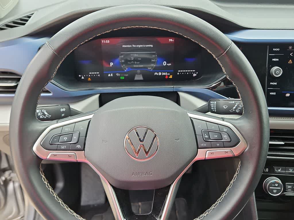 2024 Volkswagen Taos SE