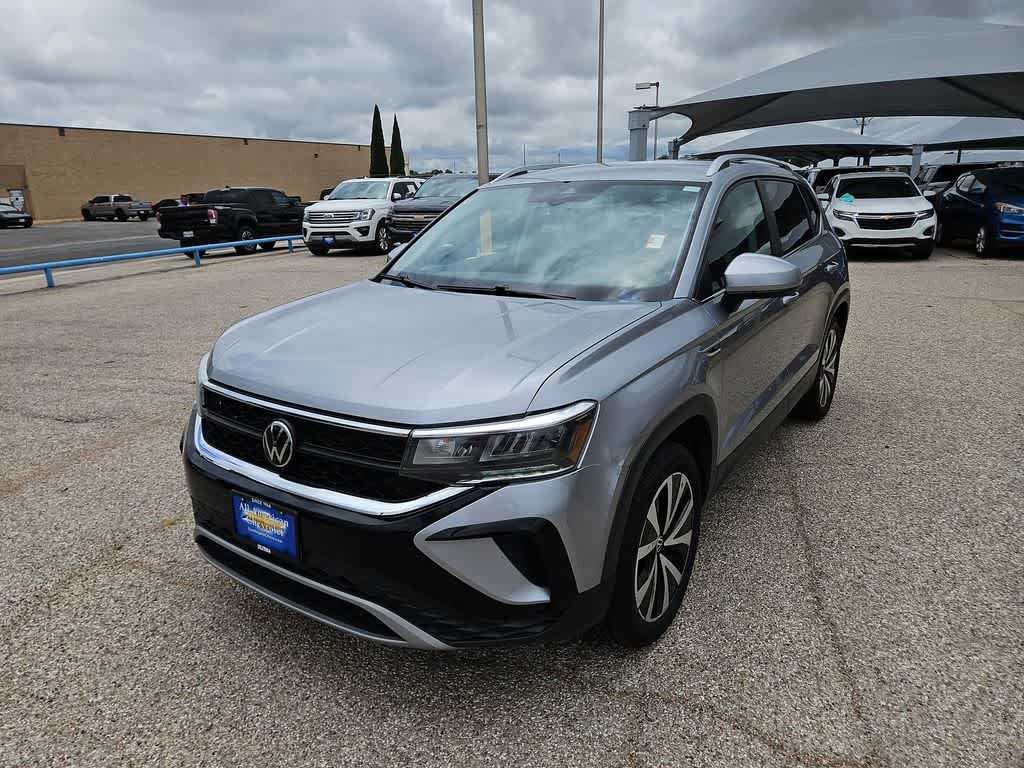 2024 Volkswagen Taos SE
