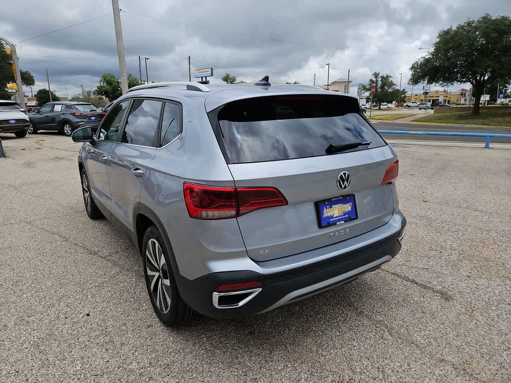 2024 Volkswagen Taos SE
