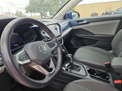 2024 Volkswagen Taos SE
