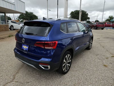2024 Volkswagen Taos SE
