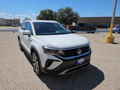2024 Volkswagen Taos SE