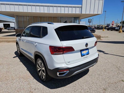 2024 Volkswagen Taos SE