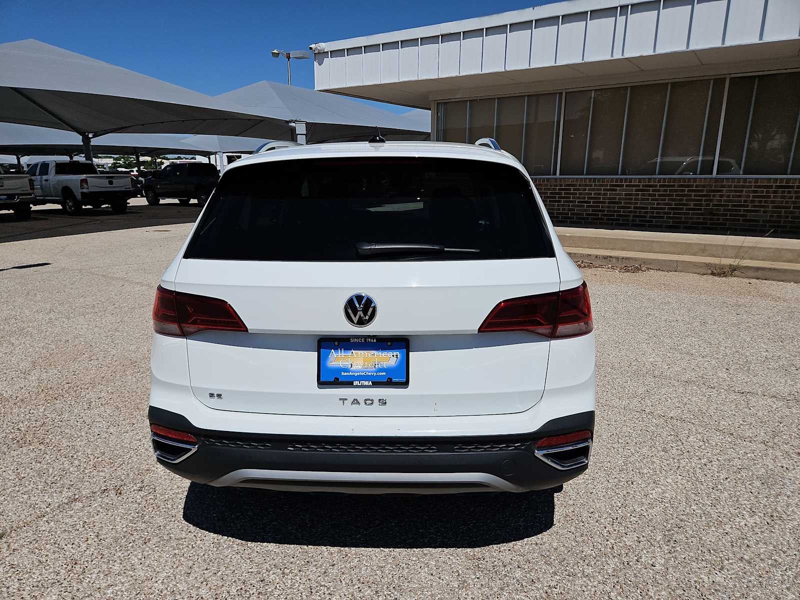 2024 Volkswagen Taos SE