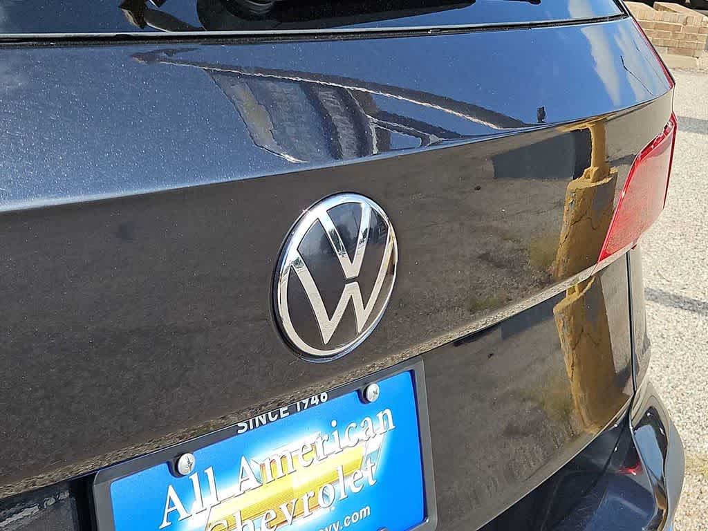 2024 Volkswagen Taos SE