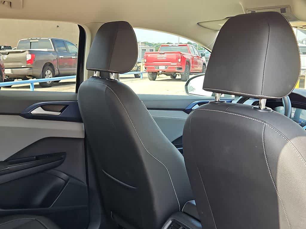2024 Volkswagen Taos SE