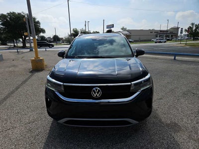 2024 Volkswagen Taos SE