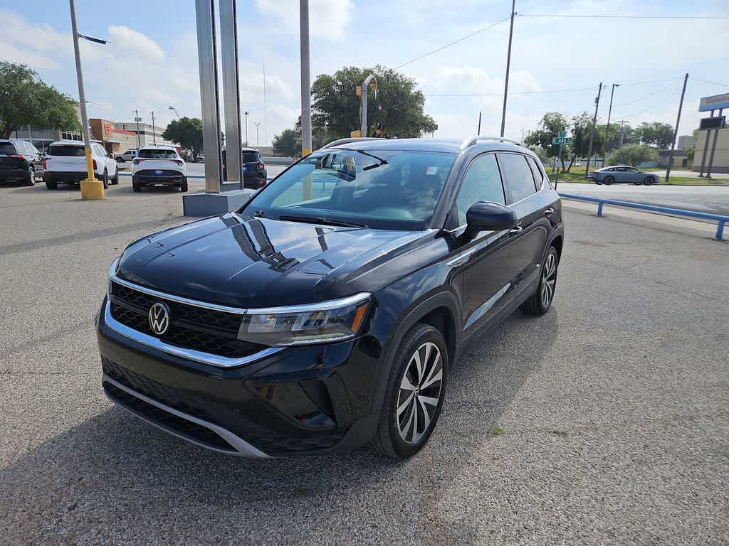 2024 Volkswagen Taos SE