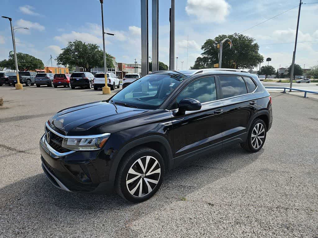 2024 Volkswagen Taos SE