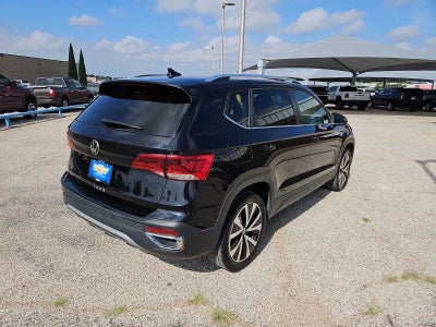 2024 Volkswagen Taos SE