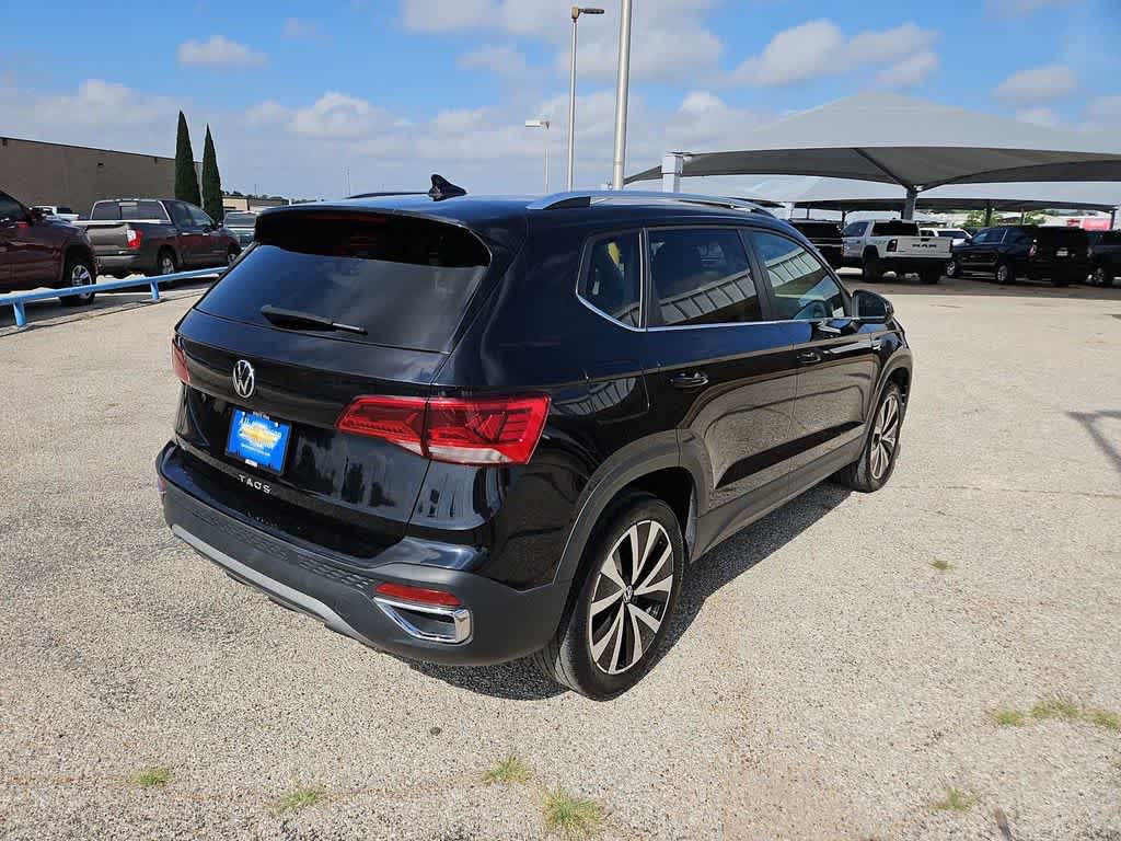 2024 Volkswagen Taos SE