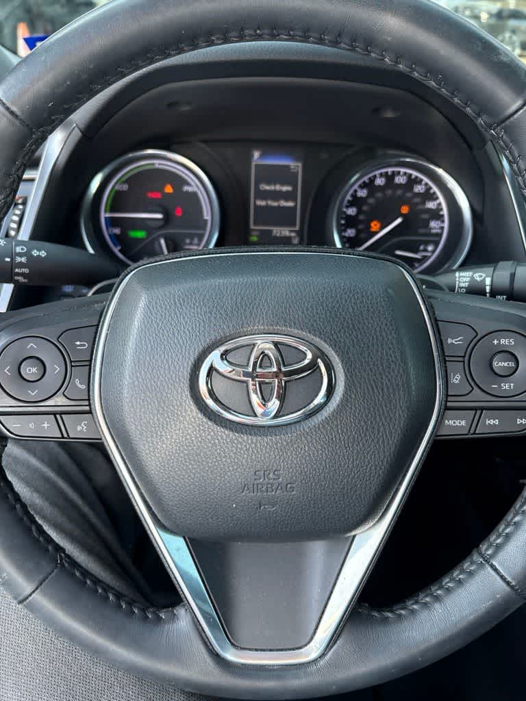 2020 Toyota Camry Hybrid SE