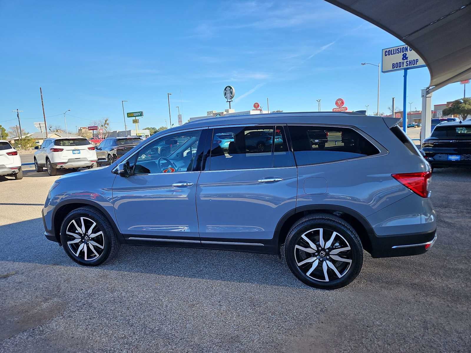 2022 Honda Pilot Touring 7-Passenger